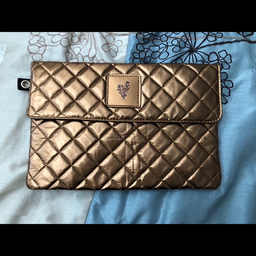 NWOT Younique Makeup Sachel
